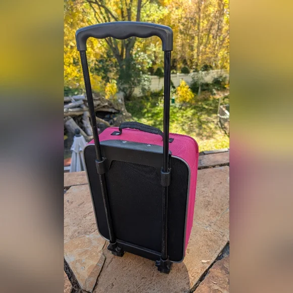 2011 Monster High Mini Roller Carry On Suitcase - Picture 4 of 12